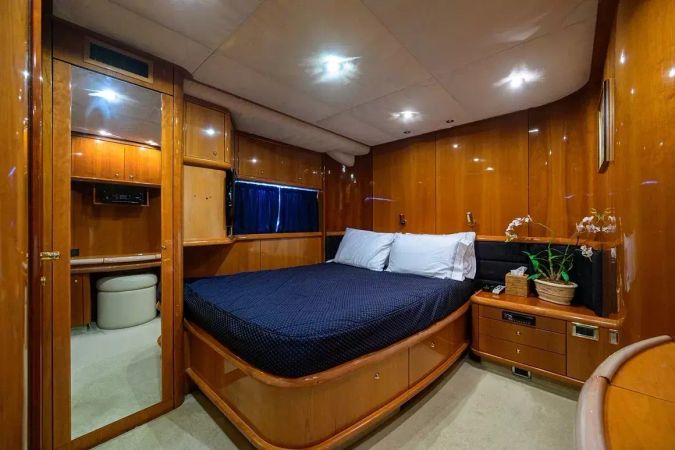 Sunseeker 88 | Mistral