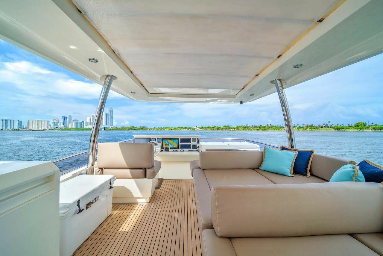 Prestige 750 | Oceana