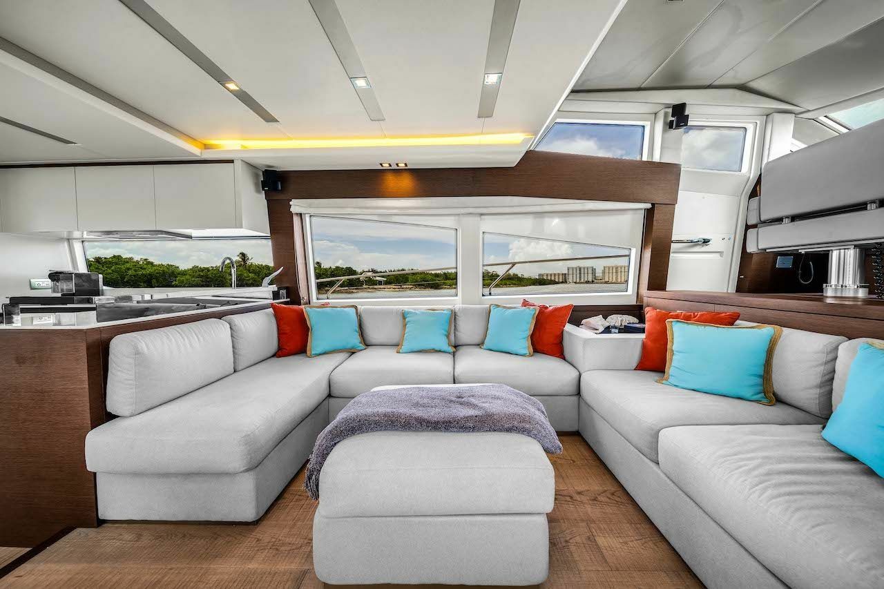 Prestige 750 | Oceana