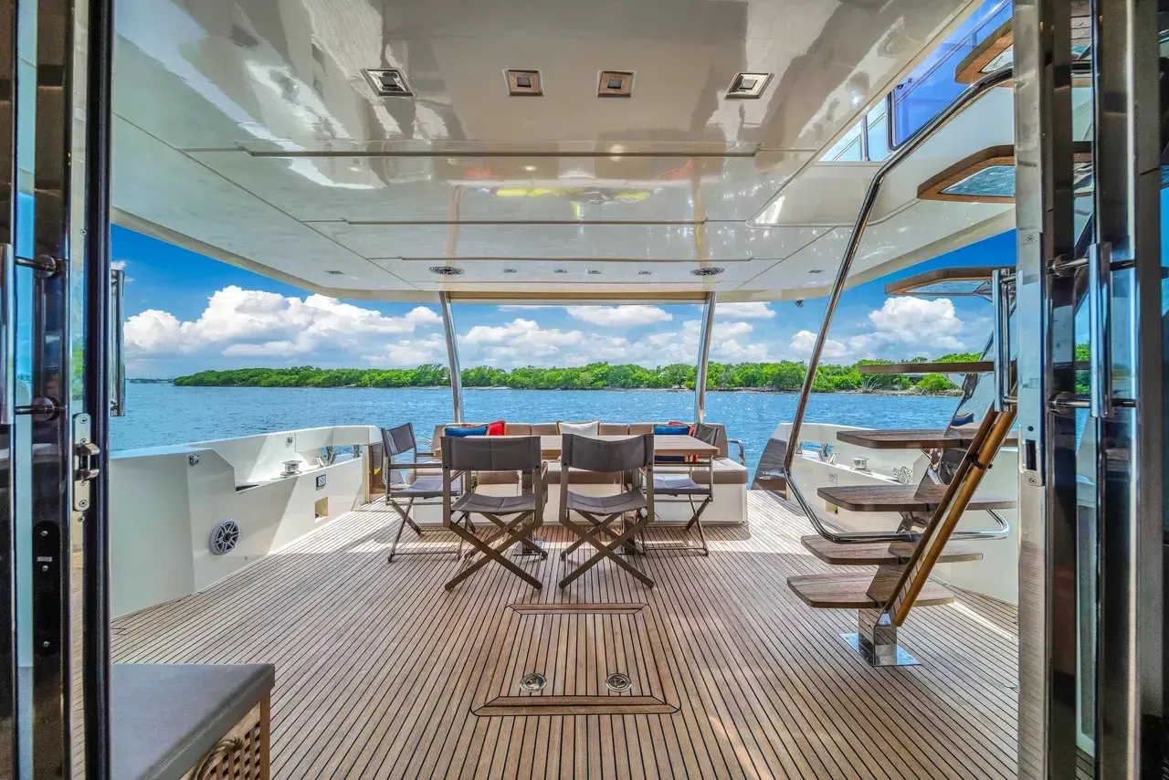 Prestige 750 | Oceana