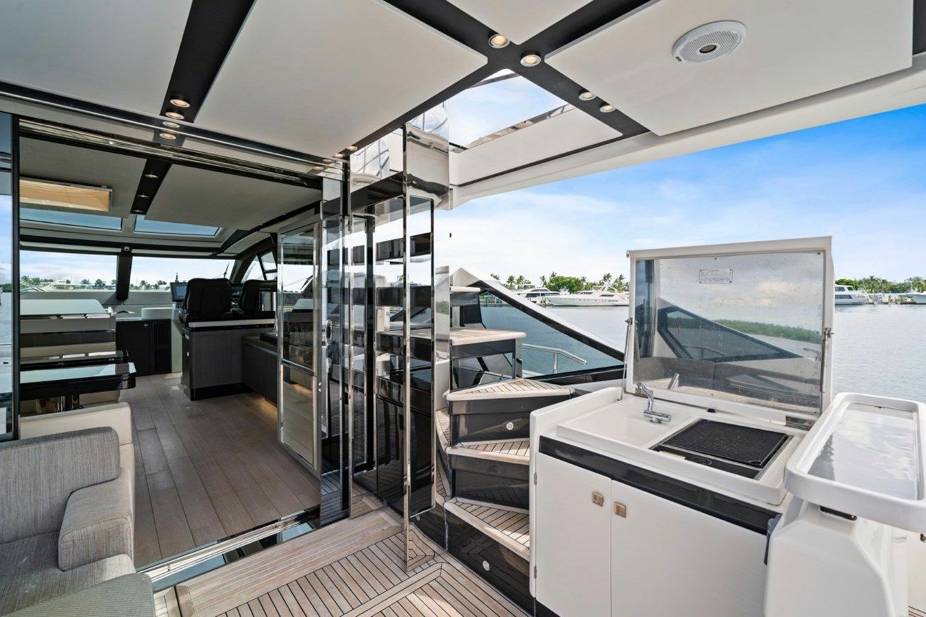 Azimut S7 | Water You Doing
