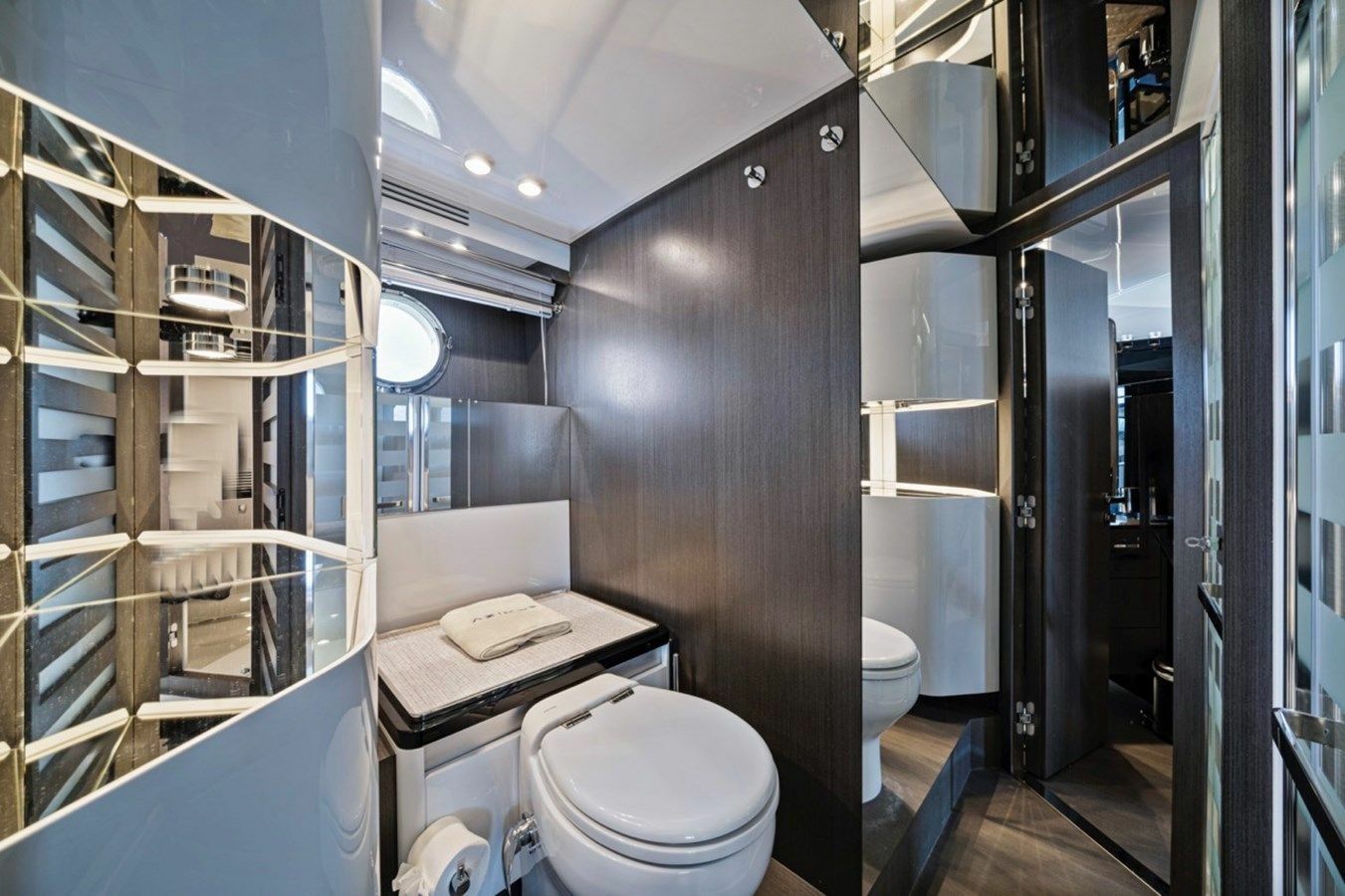 Azimut S7 | Water You Doing