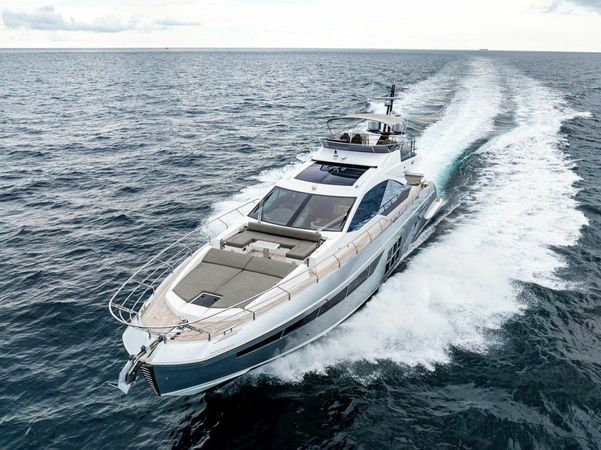 Azimut S7 | Water You Doing