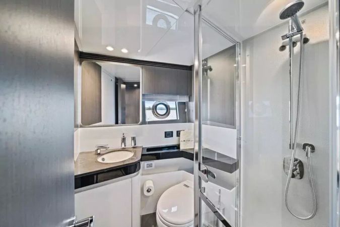 Azimut S7 | Water You Doing