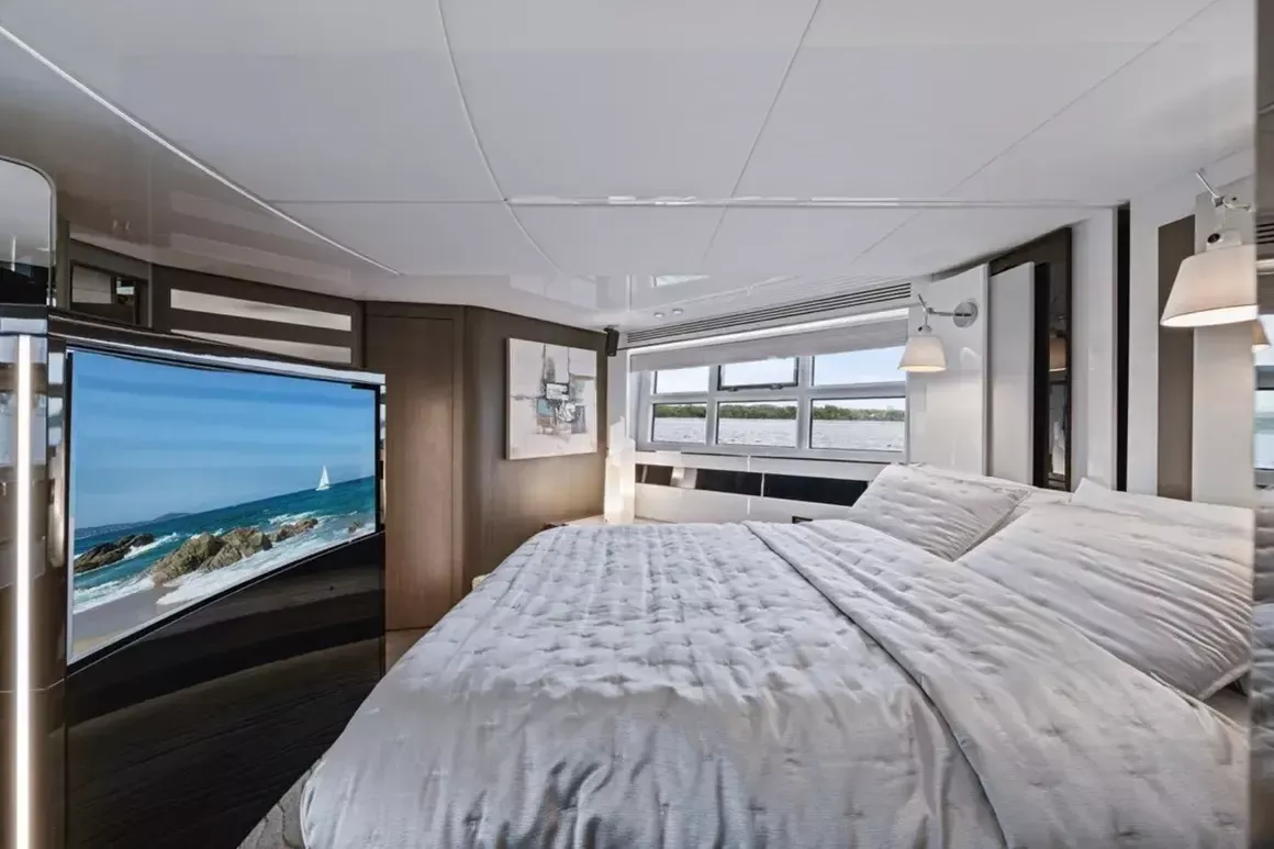 Azimut S7 | Water You Doing