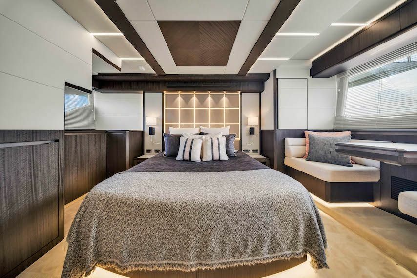 Galeon 640 Fly | 7 Seas