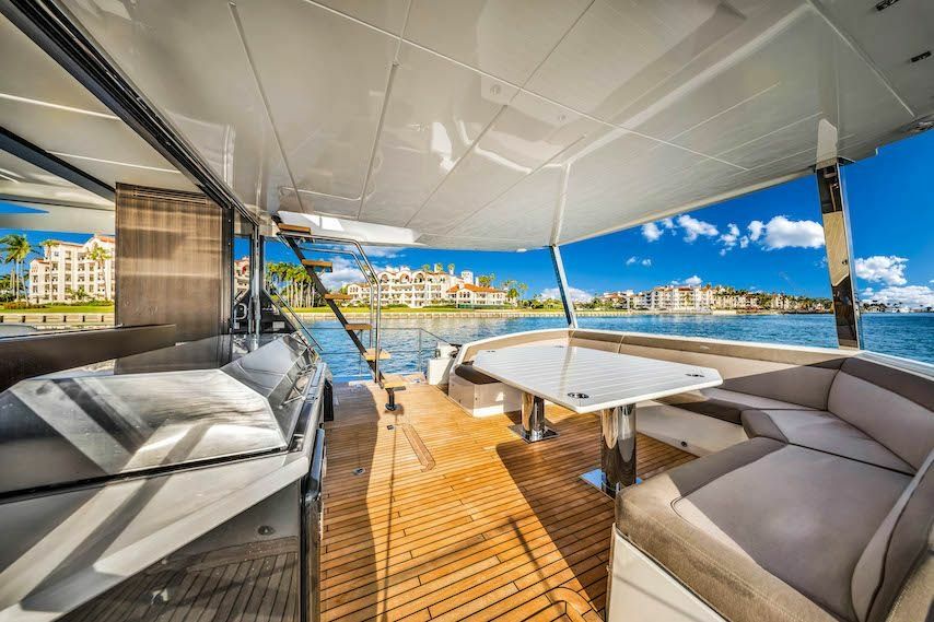 Galeon 640 Fly | 7 Seas