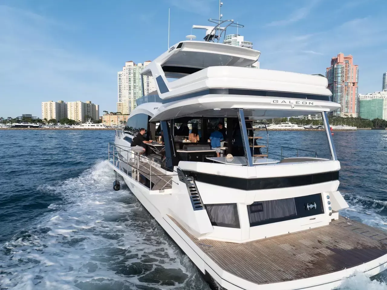 Galeon 640 Fly | 7 Seas
