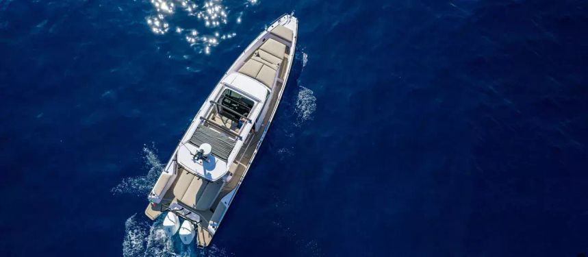 Axopar 37 Sun Top | Daniela 1