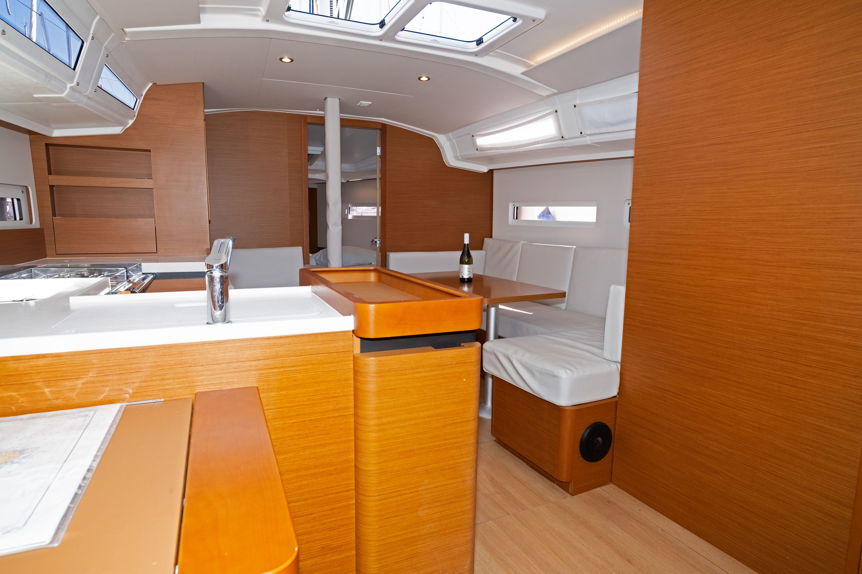 Jeanneau Sun Odyssey 410 | Lowe