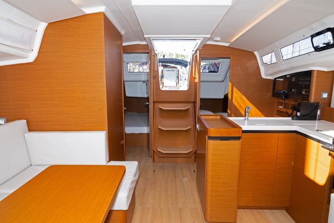 Jeanneau Sun Odyssey 410 | Lowe