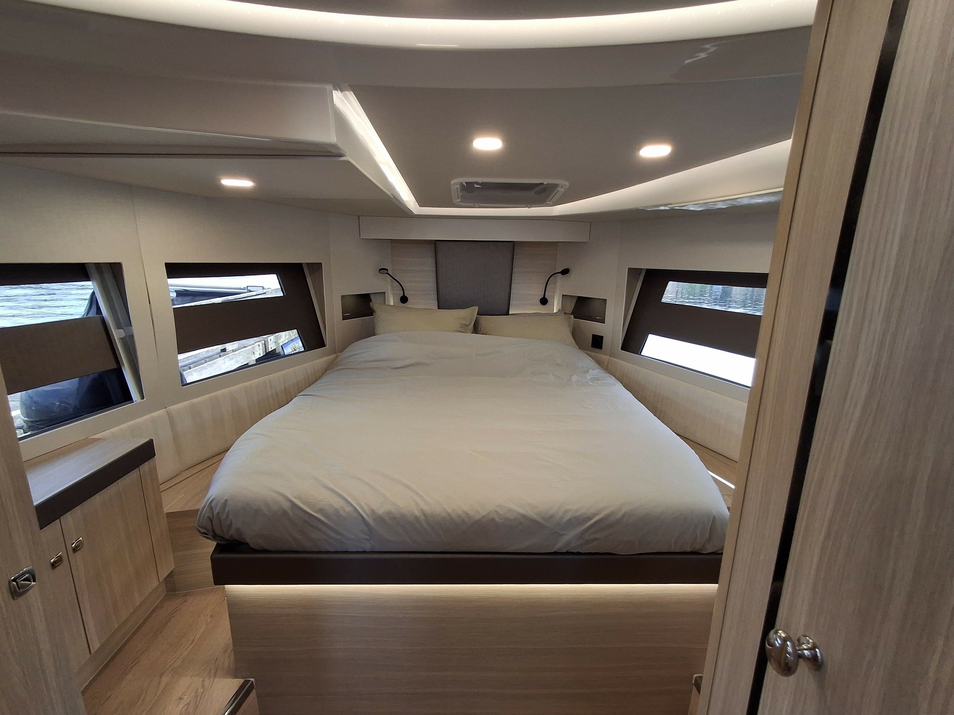 Northman 1050 Trawler | Sea Lion