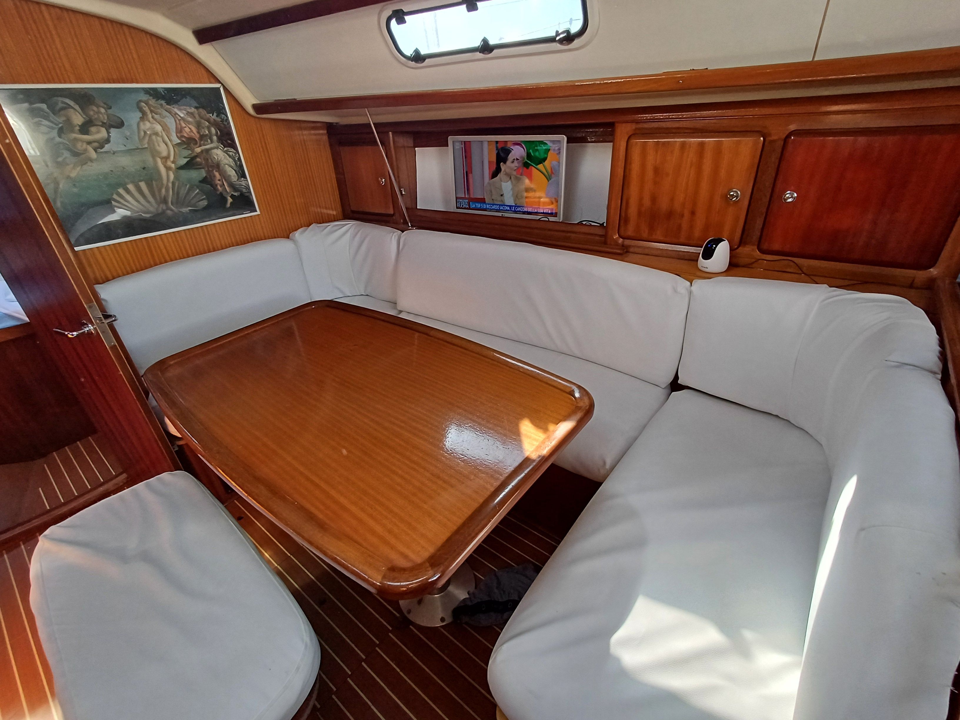 Bavaria Cruiser 37 | Enterprise