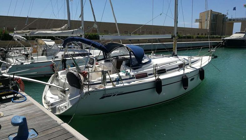 Bavaria Cruiser 37 | Enterprise