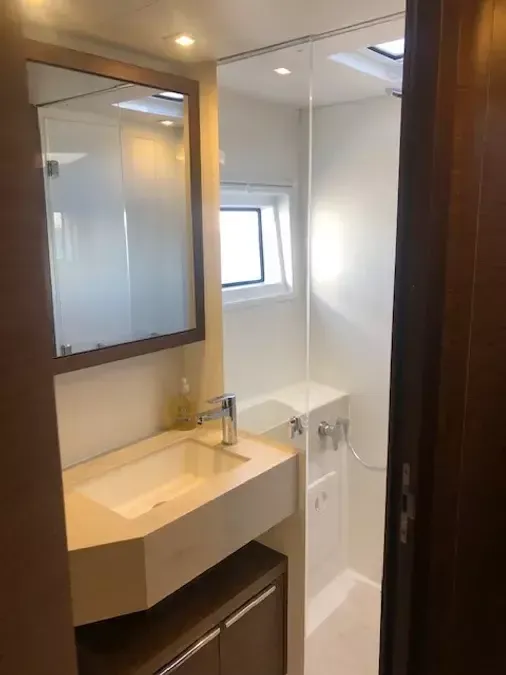 Lagoon 46 | Machango