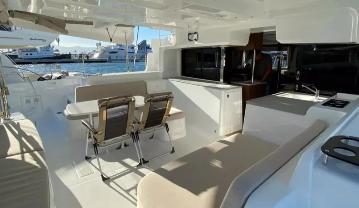 Lagoon 46 | Machango