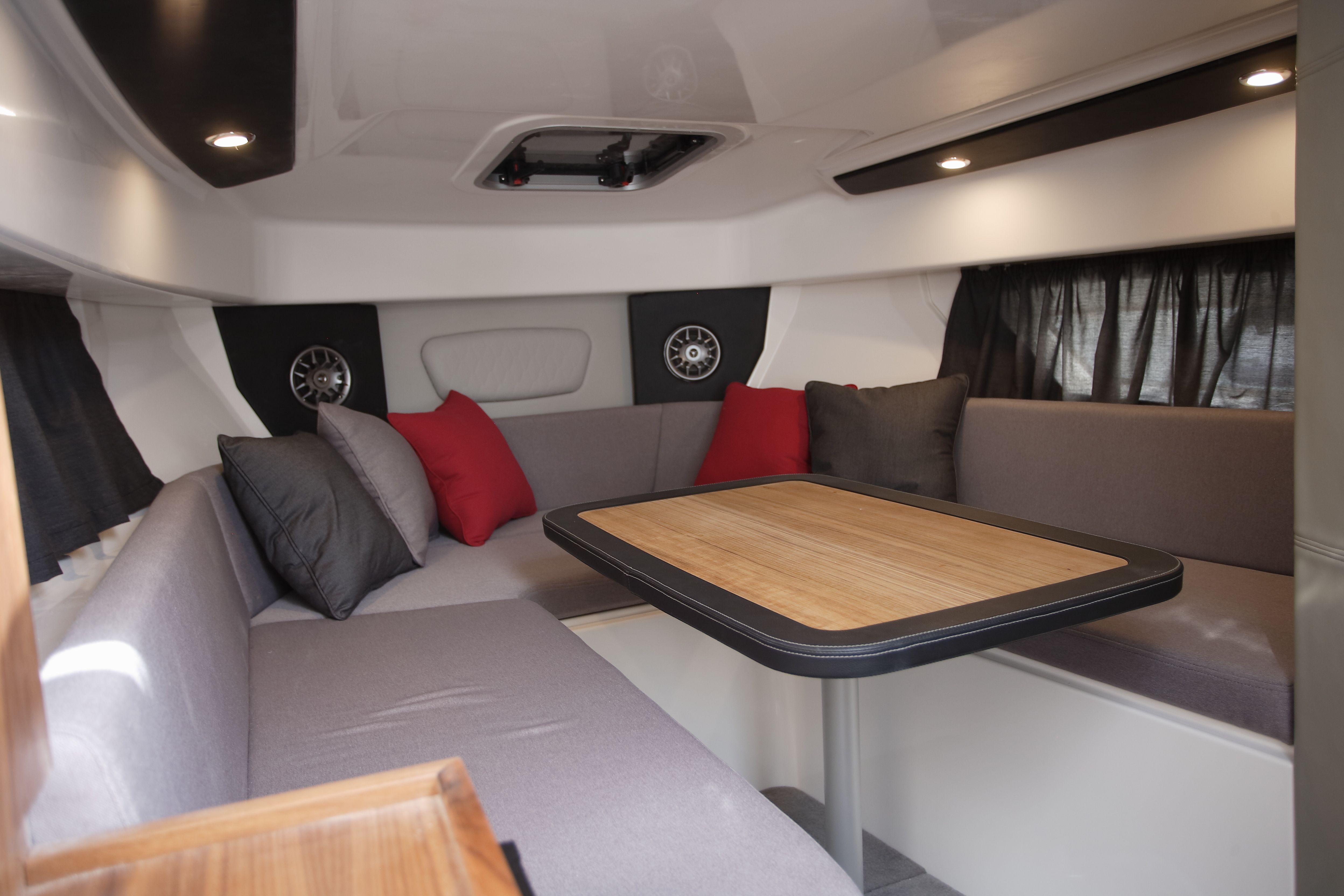 Karnic SL800 | Outlander