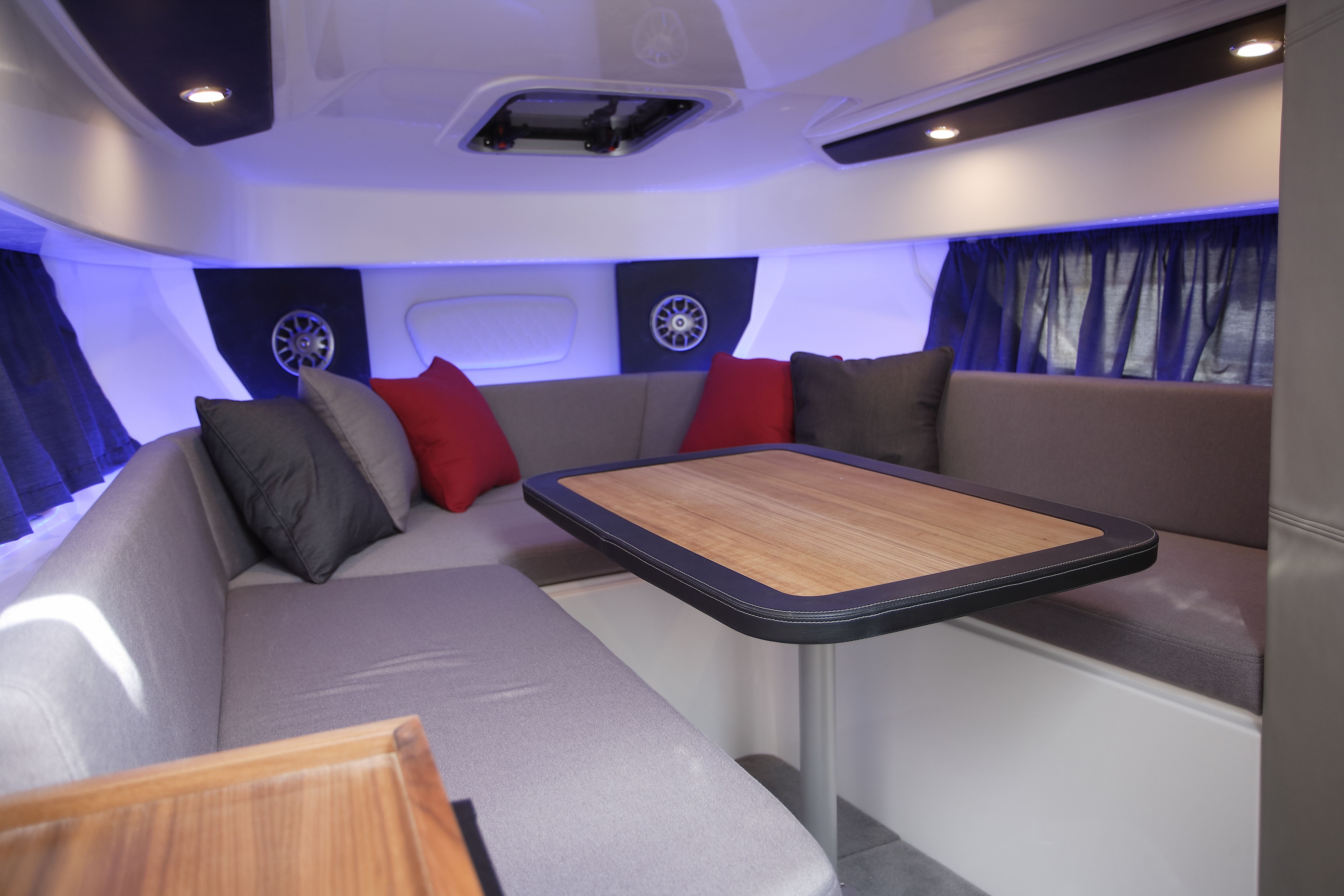 Karnic SL800 | Outlander