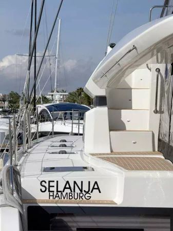 Lagoon 51 | Selanja
