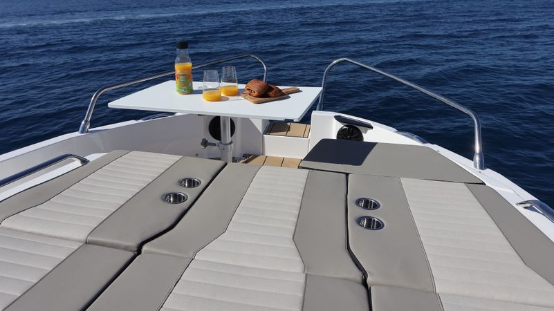 Karnic CS 10 | Blue Lagoon Flyer