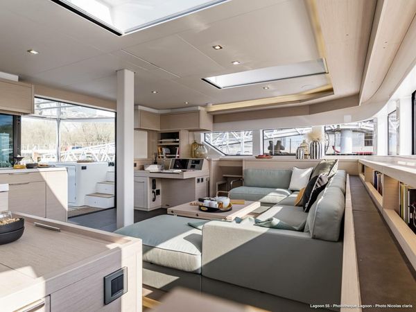 Lagoon 55 | Smiley