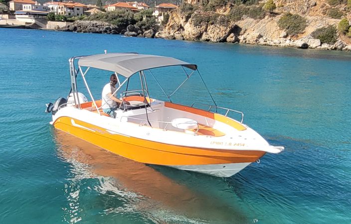 Volos Marine GT23 Open | Hermes