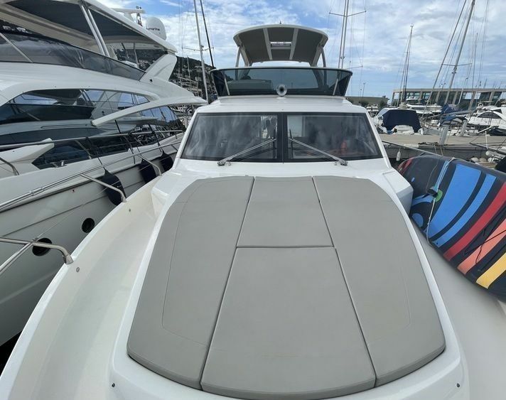 Absolute 52 Fly | Oxygen