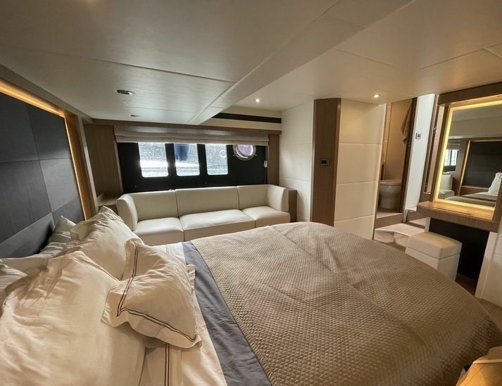 Absolute 52 Fly | Oxygen