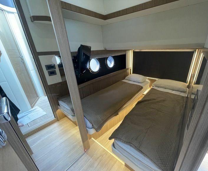 Absolute 52 Fly | Oxygen