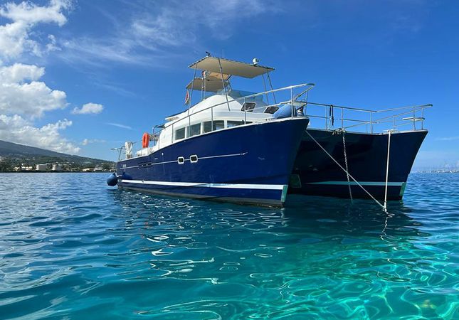 Lagoon Power 43 | Migaloo