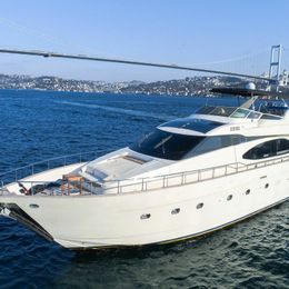 Azimut 85 F | River Mega