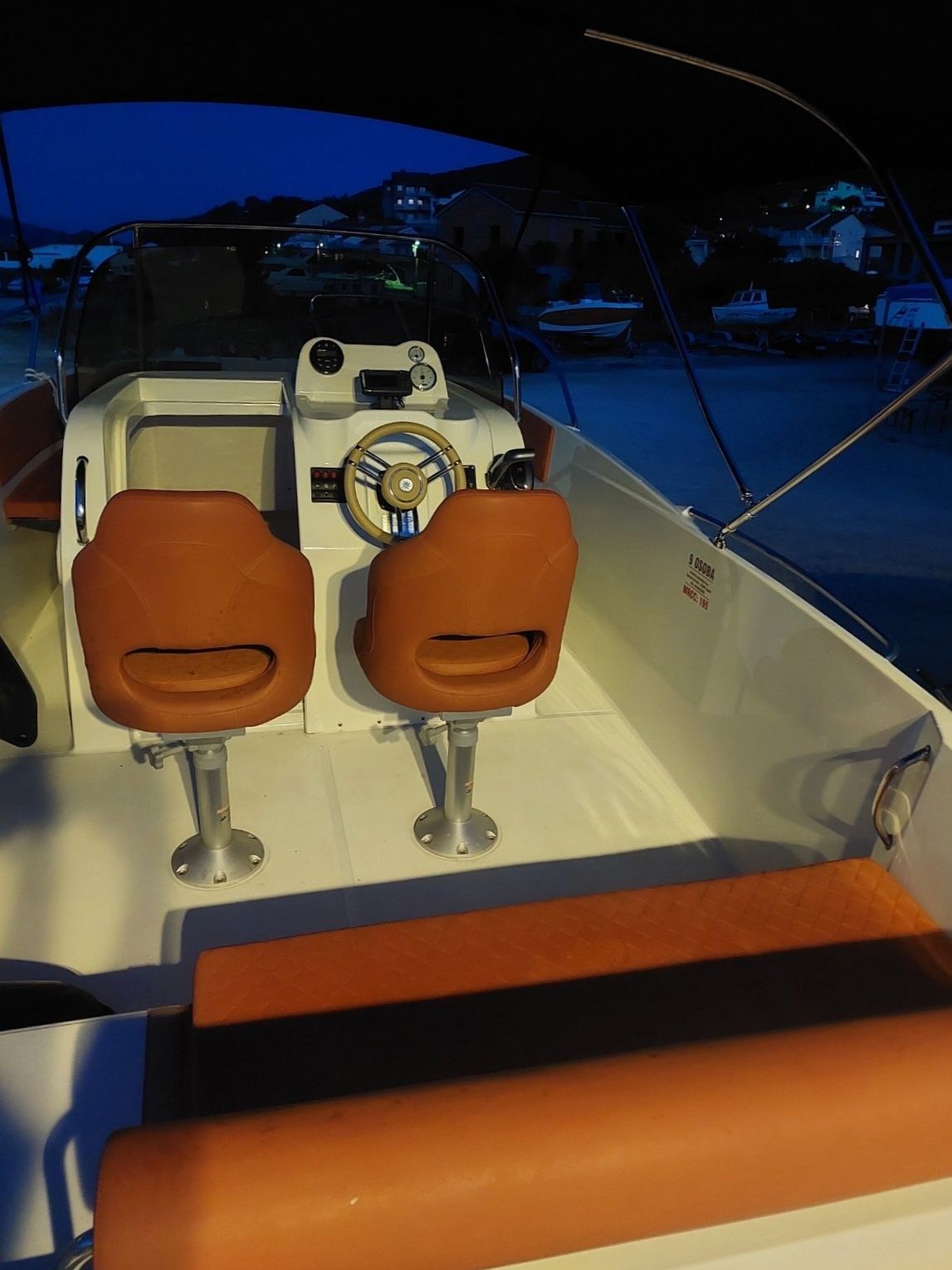 Interquick Silver 675 | 19