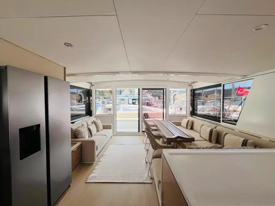 Bali 5.4 | La Brise 2