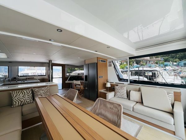 Bali 5.4 | La Brise 2