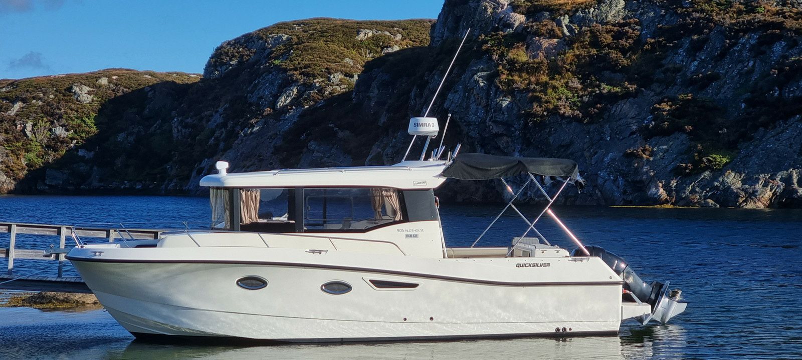 Quicksilver 905 | 17