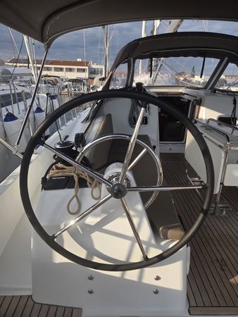 Jeanneau Sun Odyssey 380 | Kavinton