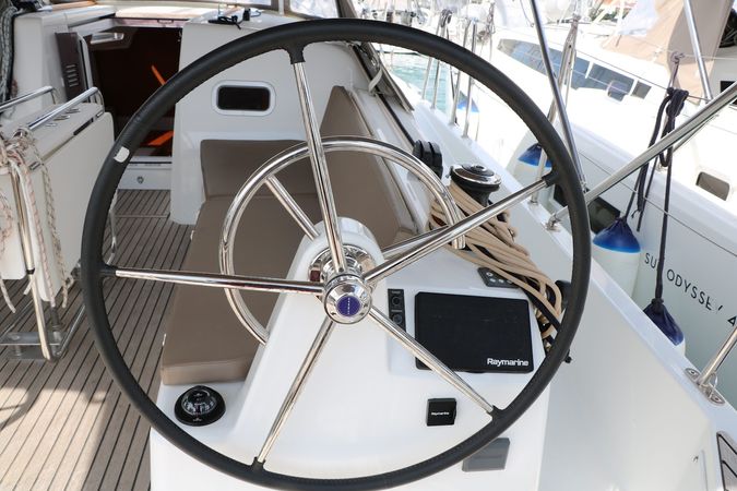 Jeanneau Sun Odyssey 380 | Kavinton