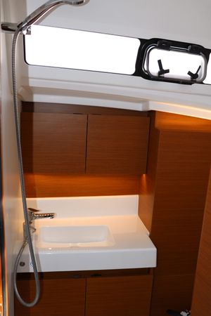 Jeanneau Sun Odyssey 380 | Kavinton