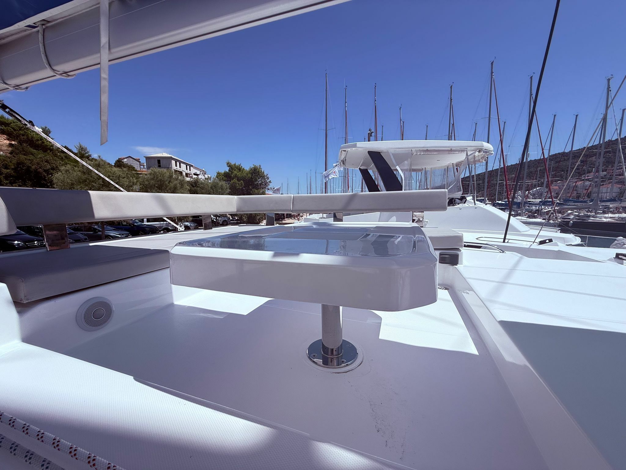 Leopard 42 | Moorings 24