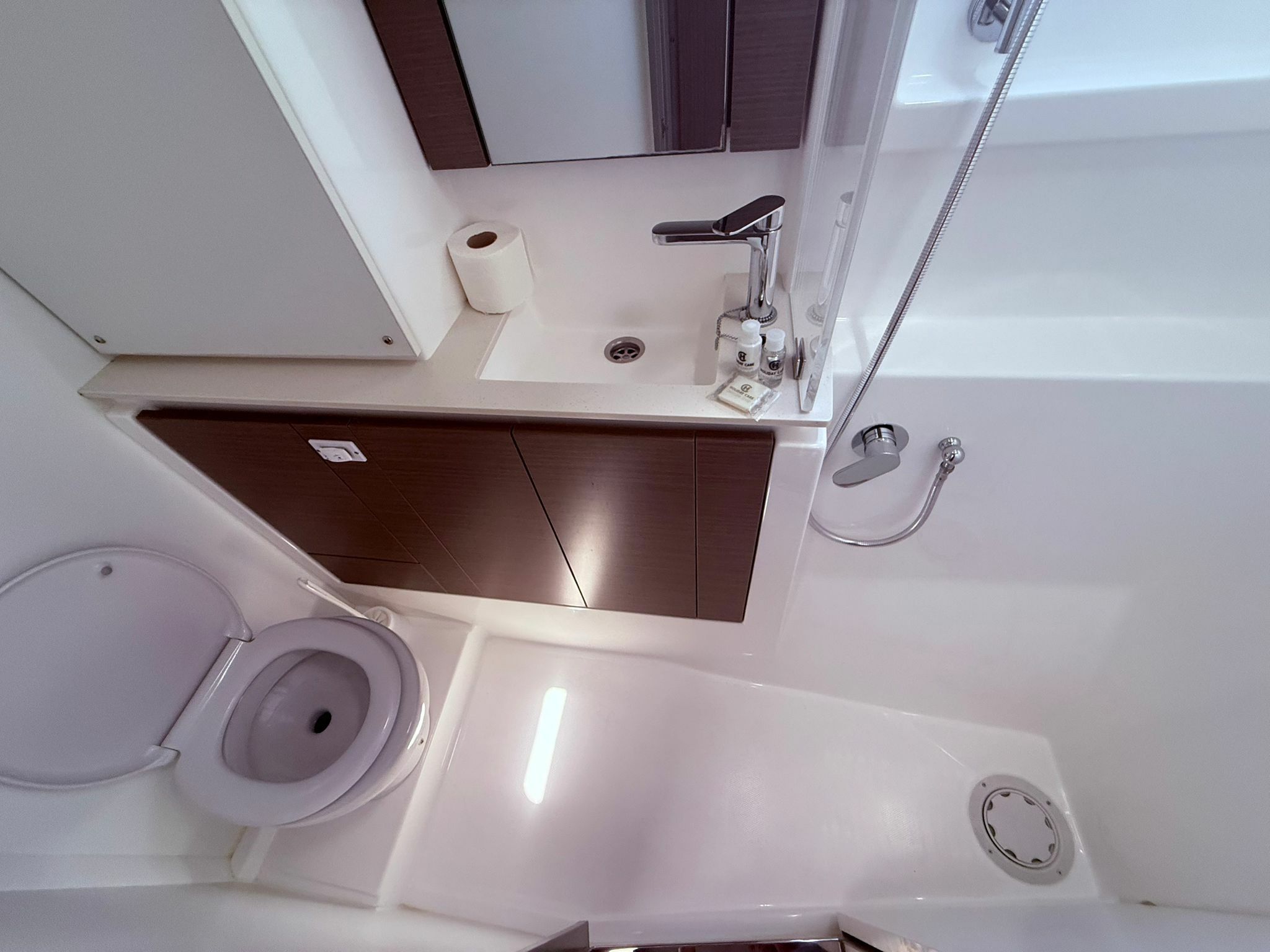 Leopard 42 | Moorings 24