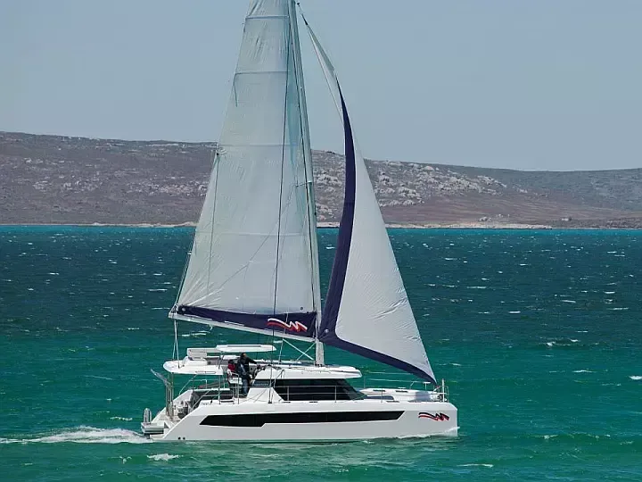 Leopard 42 | Moorings 25