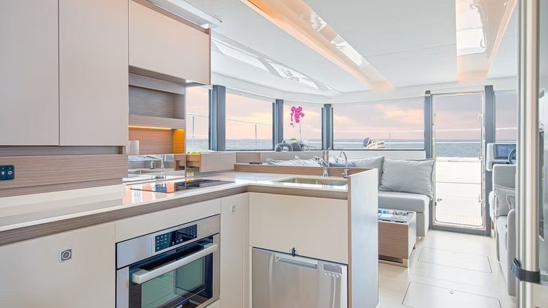 Leopard 40 | Moorings 25