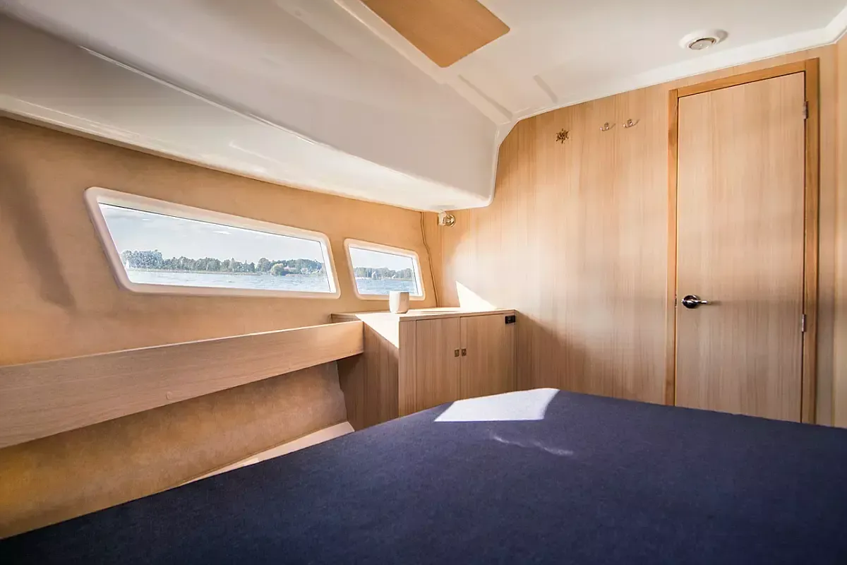 Balt 1018 | Titanium