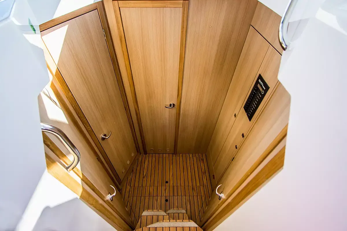 Balt 1018 | Titanium