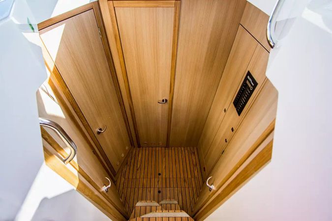 Balt 1018 | Titanium