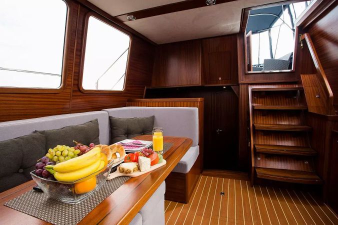 Nautiner Yachts 40.2 | Aft 2