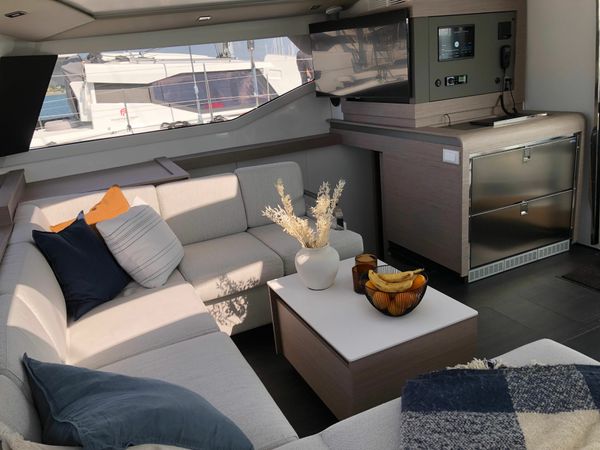Fountaine Pajot Elba 45 | Dreamcatcher