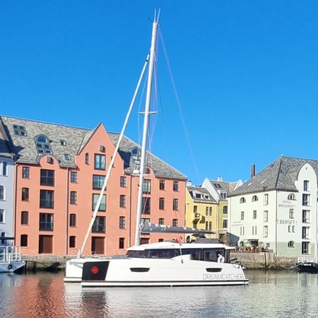 Fountaine Pajot Elba 45 | Dreamcatcher