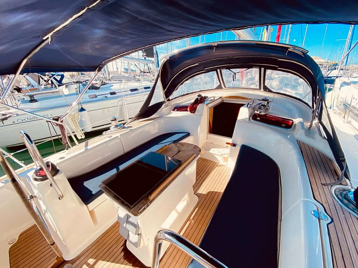 Bavaria Cruiser 46 | Fox