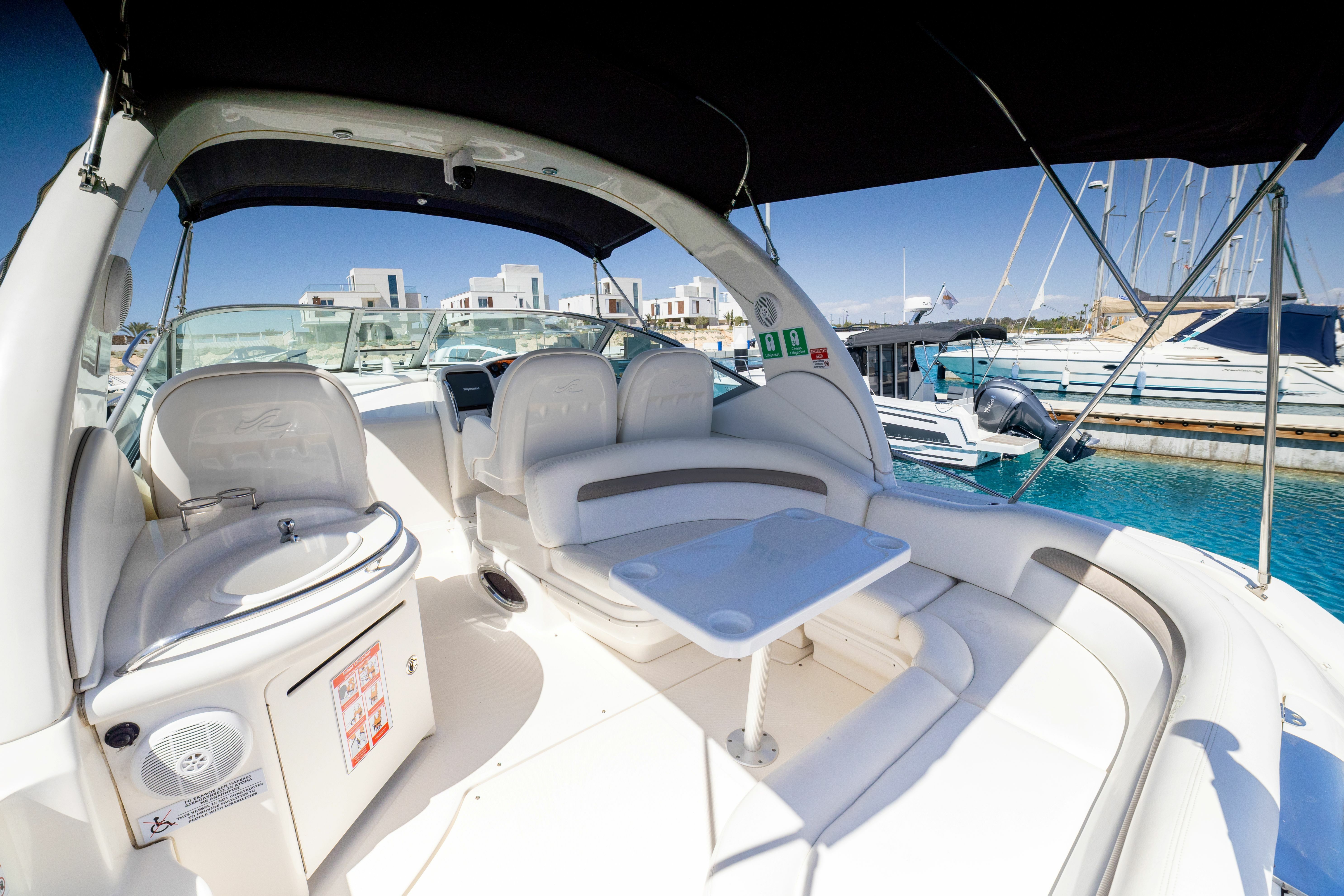 Sea Ray 375 | Captain Vasilis